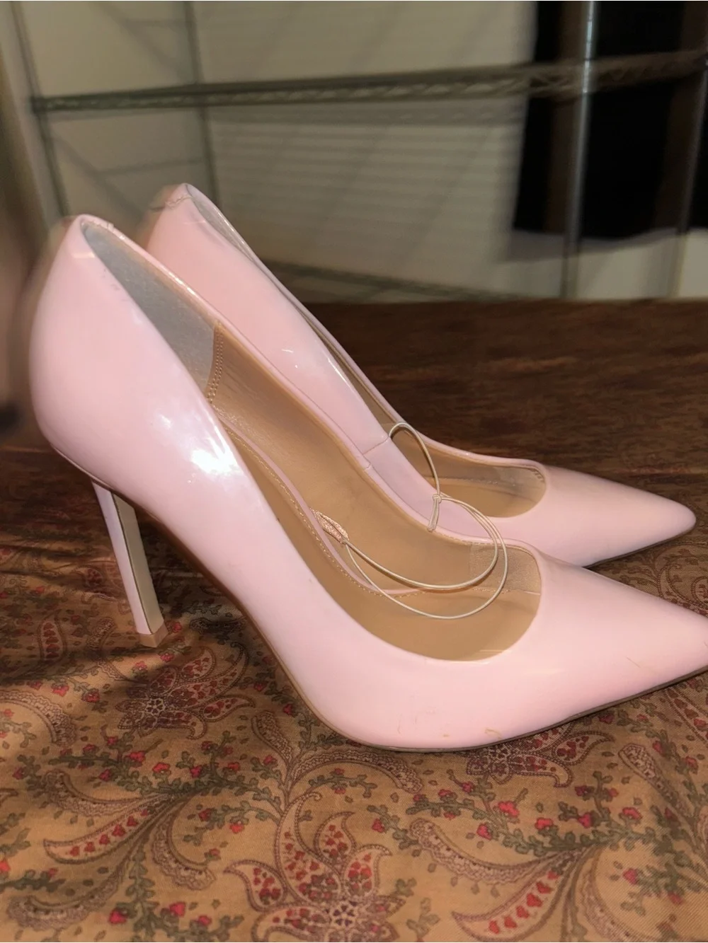 50%offw❤️Express Pointed Toe Stiletto Pumps Light Pink Size 9 flaw see photo